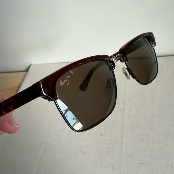 Maui Jim Kawika Brown Tortoise Sunglasses - Picture 15 of 15